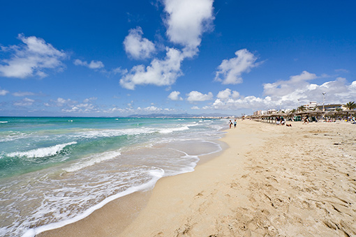 The fine sandy beach of Playa de Palma has a length of over 4km.