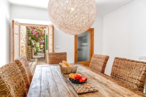 Mediterranean house for 6 people close to the vine village Binissalem Mediterranean house for 6 people close to the vine village Binissalem